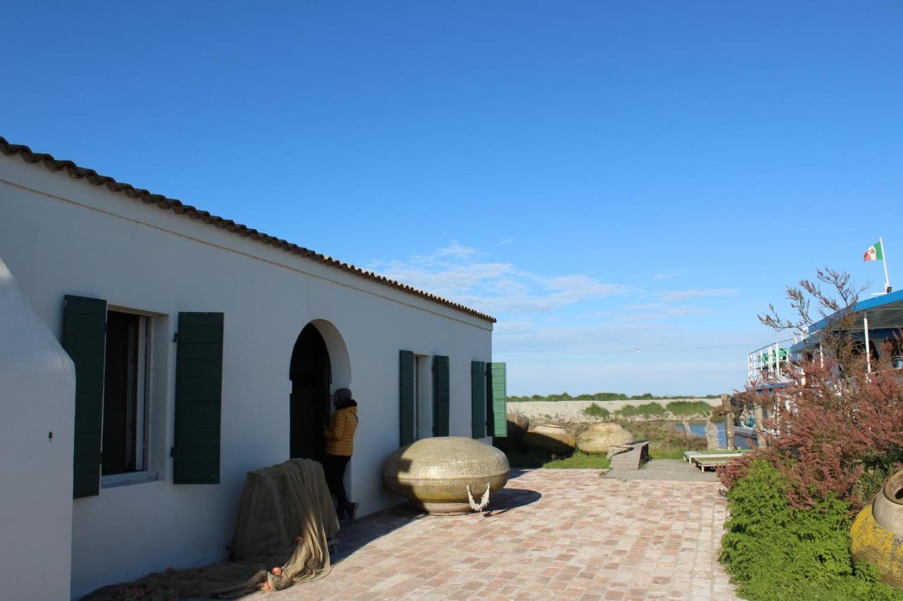 Casa Vacanze “ La Terrazza “ Comacchio Exterior photo